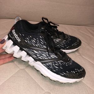 Reebok Shoes - Reebok Workout Sneakers Reebok Shoes - Reebok Workout Sneakers
